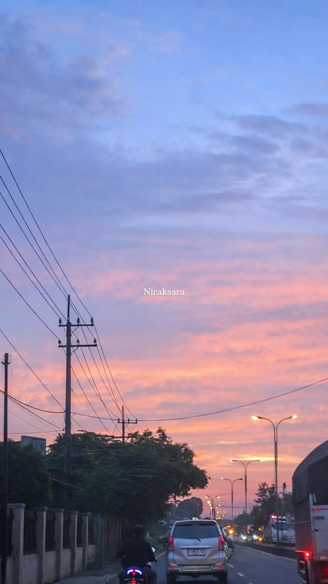Photograph 12
